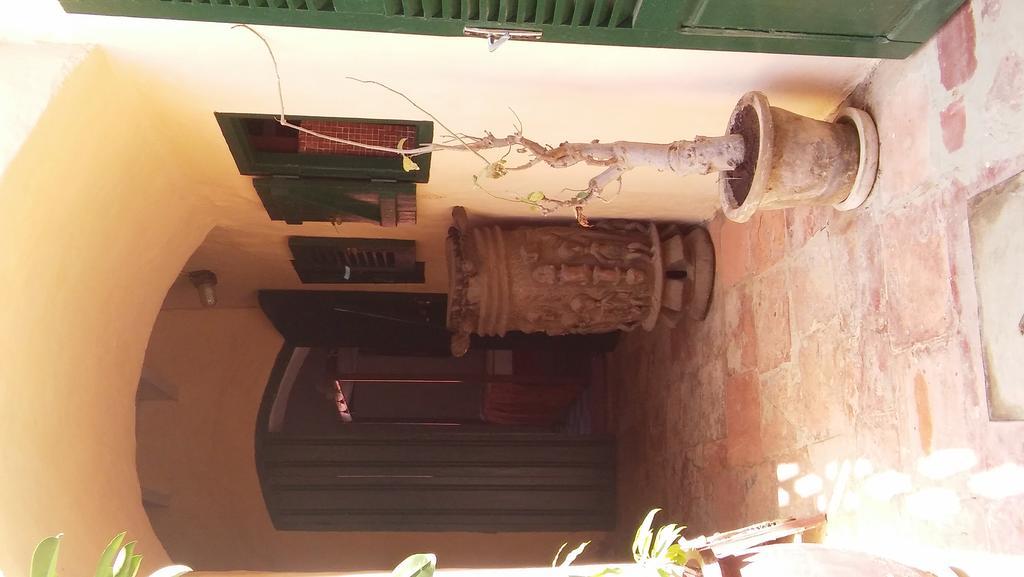 Maison Augustin Ly Gorée المظهر الخارجي الصورة